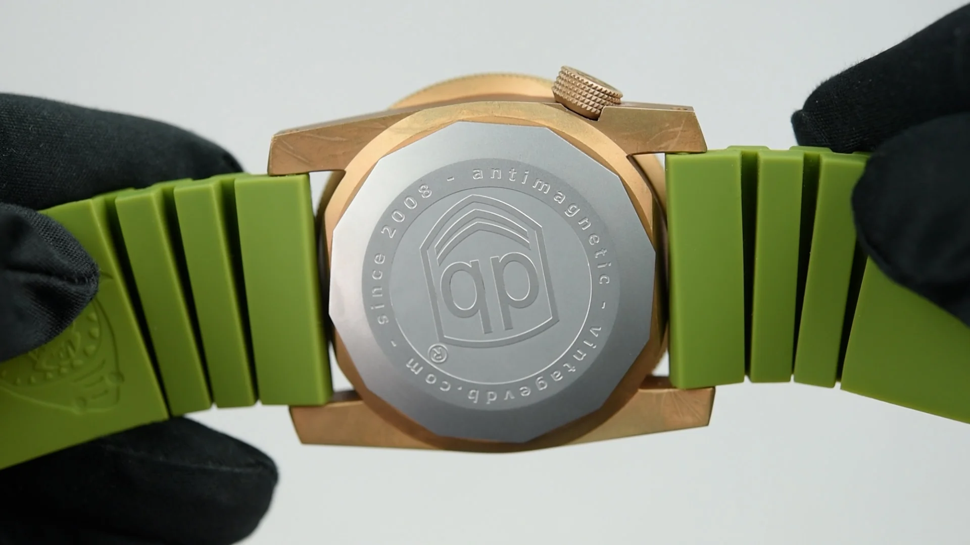 Vintage VDB D22 Bronze (Pre-owned) - Image 3